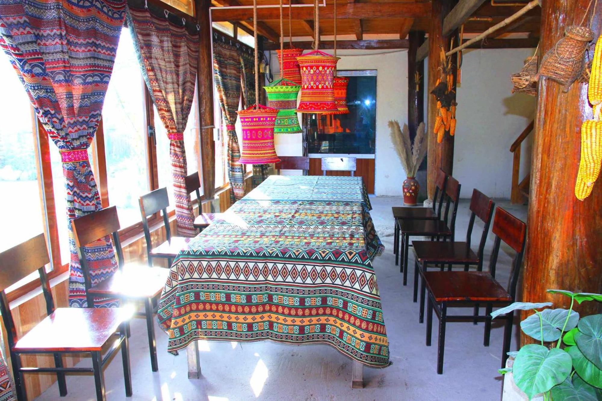 Surelee House And Trekking Hotel Sa Pa Exterior photo